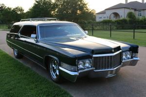 Cadillac DeVille 9-passenger Station Wagon by WISCO 1969 года 